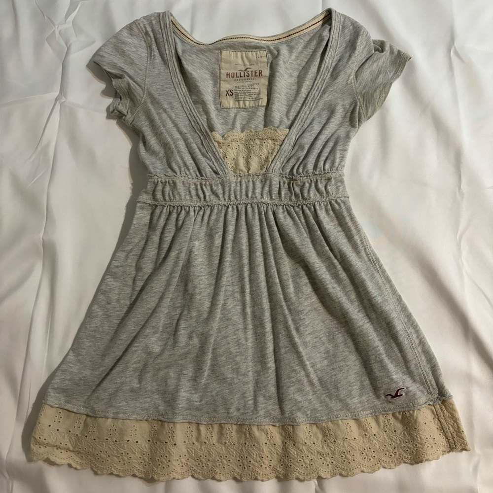 Sold- Y2K Hollister babydoll top